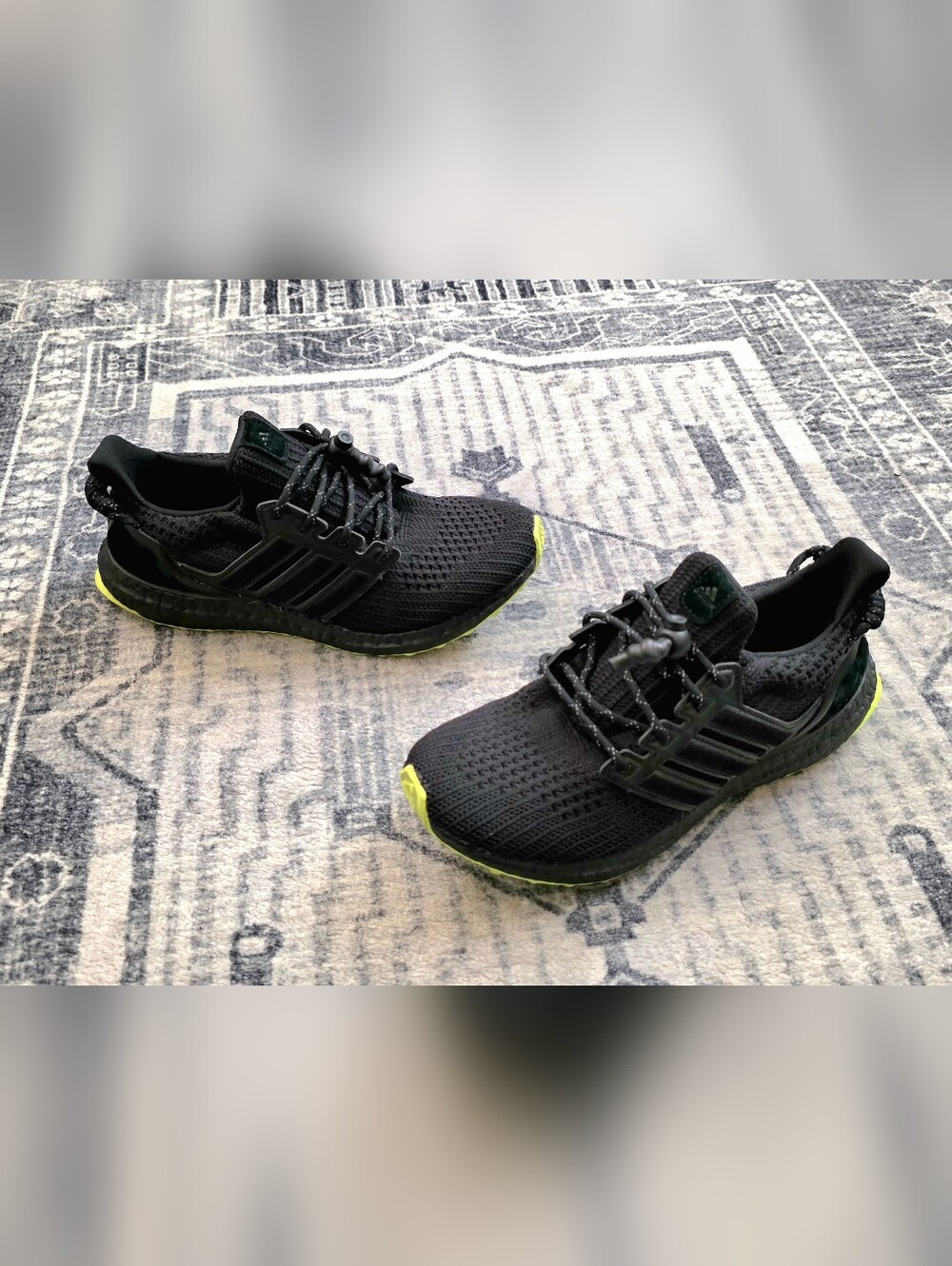 Adidas Beyonce Ivy Park x Ultra Boost OG GX0200 sneakers size 8 Mens Unisex Rare
